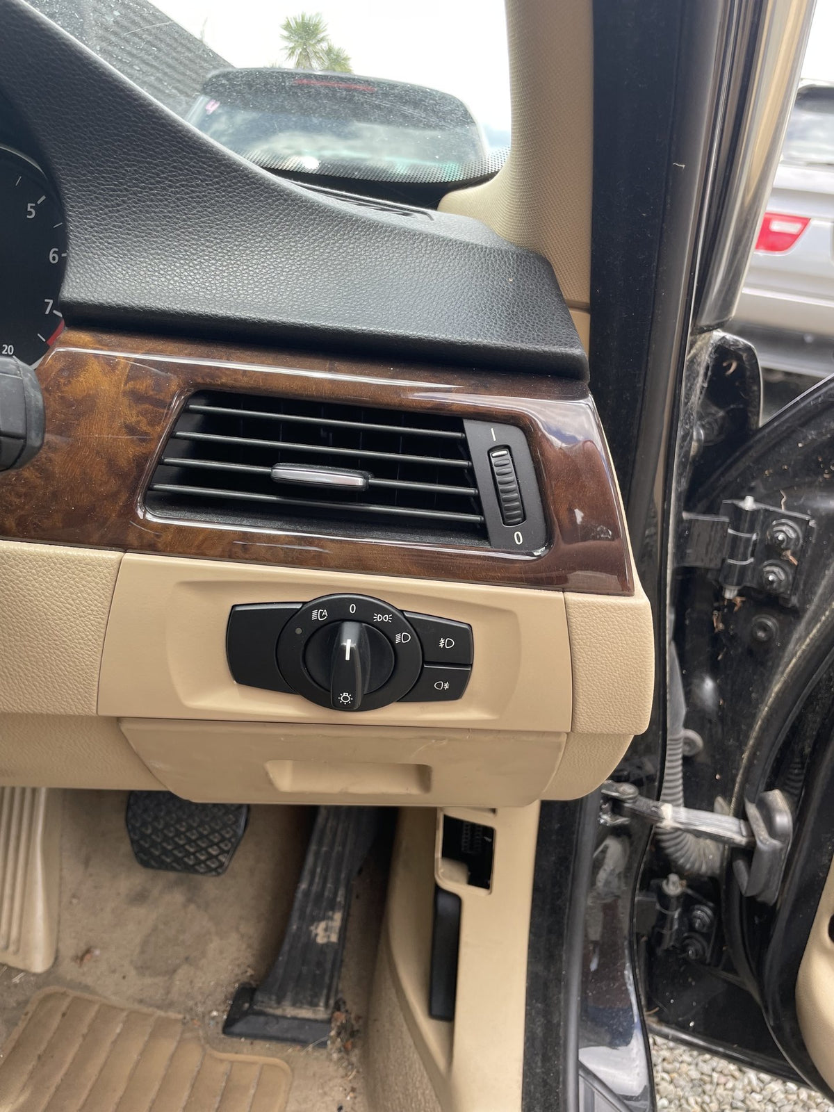 2005 BMW 330i E90