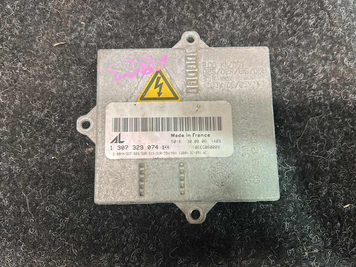 2007 Mini Countryman Cooper S WMWRH32070TK52032- Xenon Control Unit