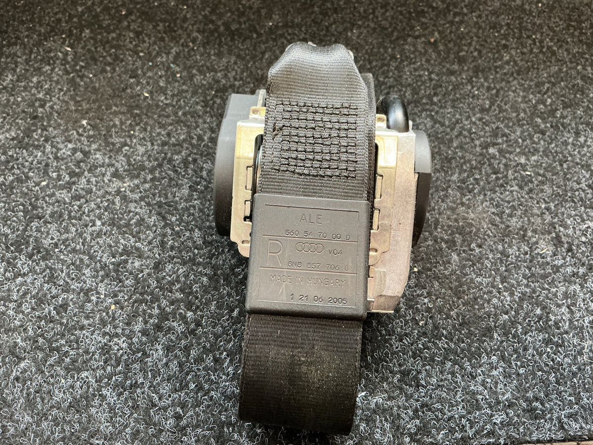 2005 Audi TT TT - Right Front Seat Belt