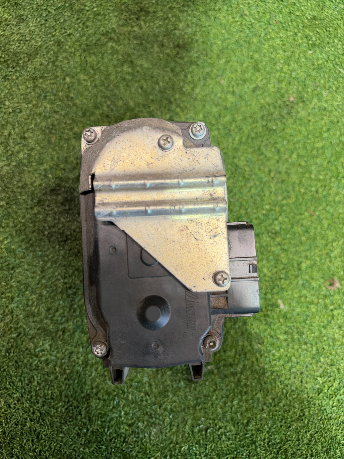 2016 Citroen C4 04-10 VF7BUAFZHGZ905248 - Throttle Body