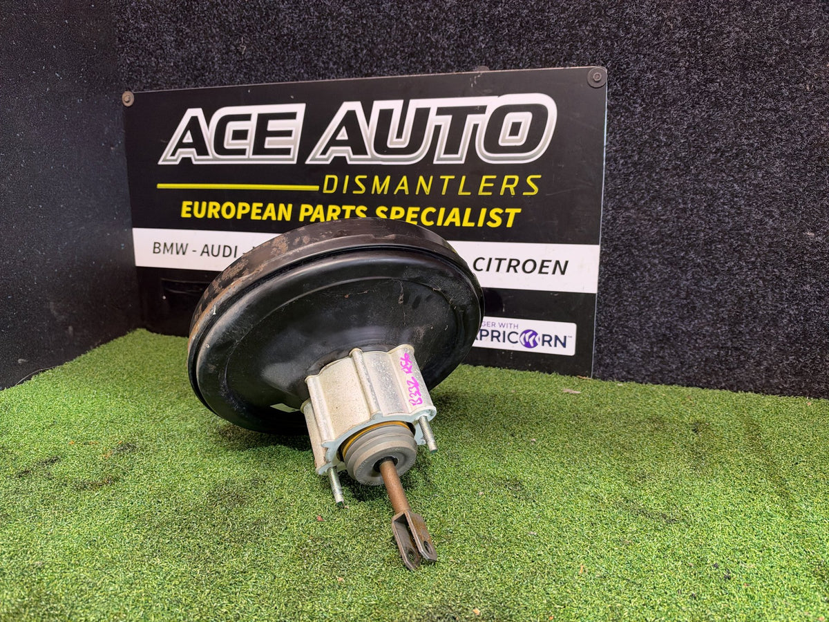 2008 Mini Cooper R56 WMWMF32050TT27374 - Brake Booster