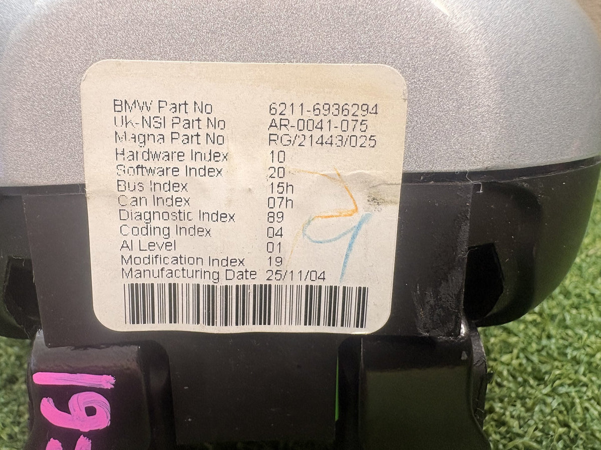 2006 Mini Cooper R53 WMWRE32040TK77639 - Tachometer Rev Counter