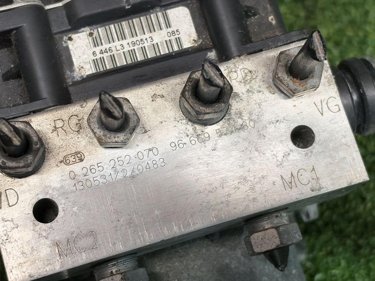2014 Peugeot 308 308 5FV - ABS Pump