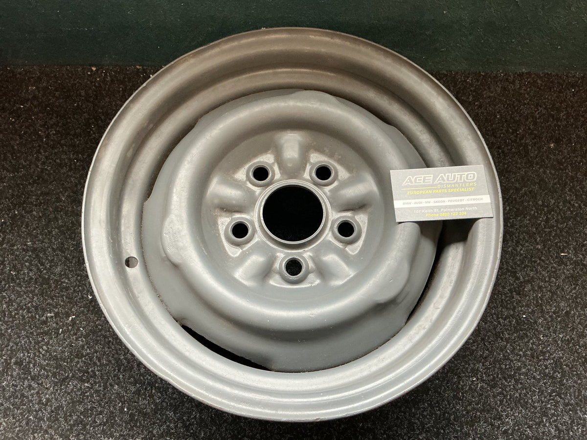 Ford Falcon XR - 14" Steel Rim