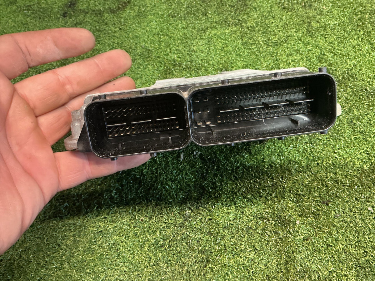 2011 Volkswagen Passat - ECU