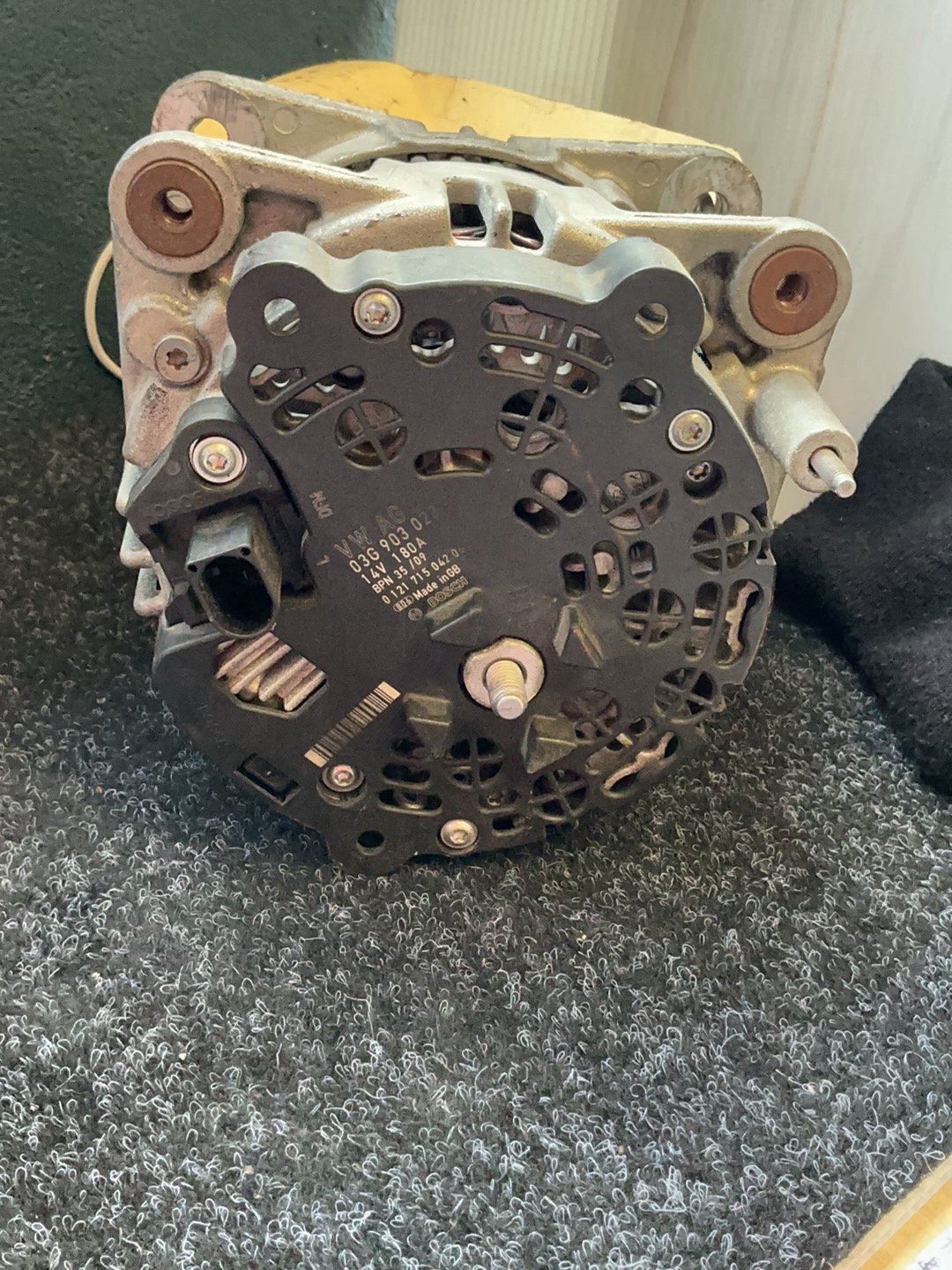 2009 Volkswagen Passat - Alternator