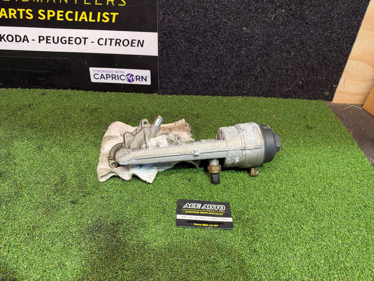 2012 BMW 116i WBA1A12020J205329 - Oil Filter Housing