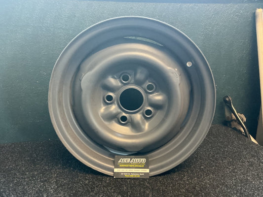 Ford Falcon XR - 14" Steel Rim
