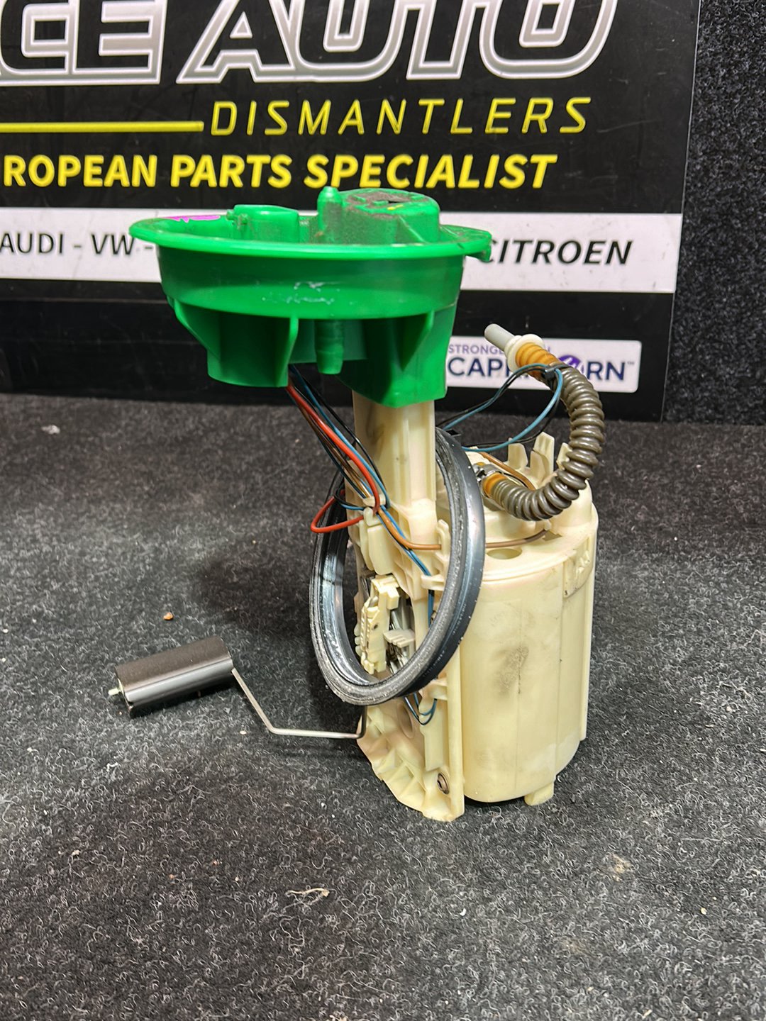 2005 Mini Cooper Cabrio R52- Fuel Tank Pump