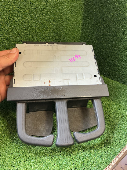 2002 Volkswagen Golf - Dash Cup Holder