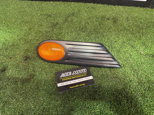 2010 Mini Cooper R56 WMWMF32020TW28023 - Right Front Guard Indicator