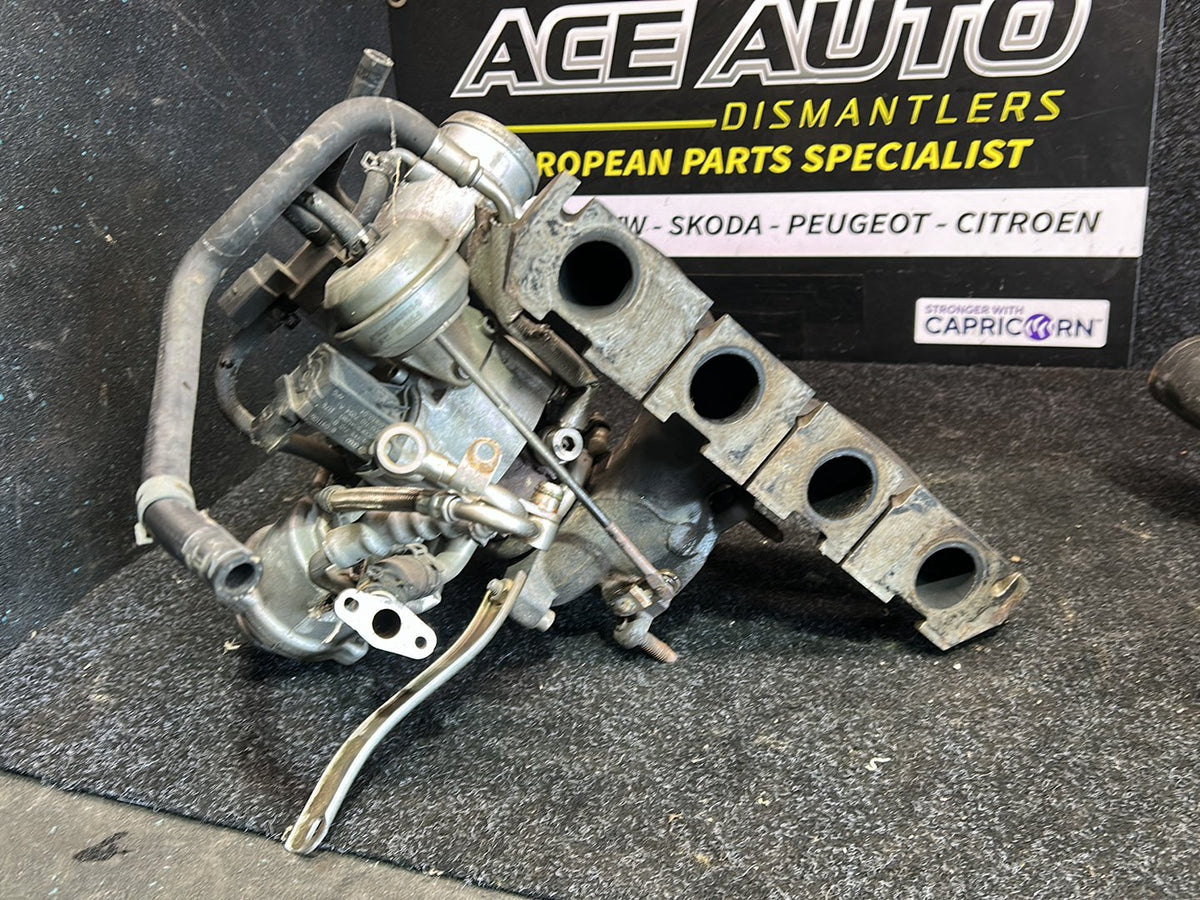 2009 Audi A5 - Turbo Exhaust Manifold PN: 06H 145 702 S Exhaust gas turbocharger