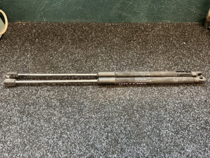 2019 Skoda Fabia - Bootlid Gas Strut Pair