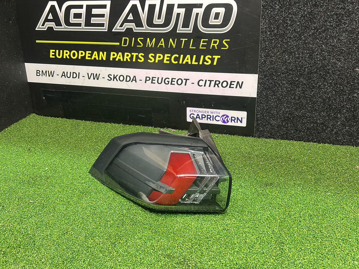 2021 Peugeot 2008 - Left Taillight