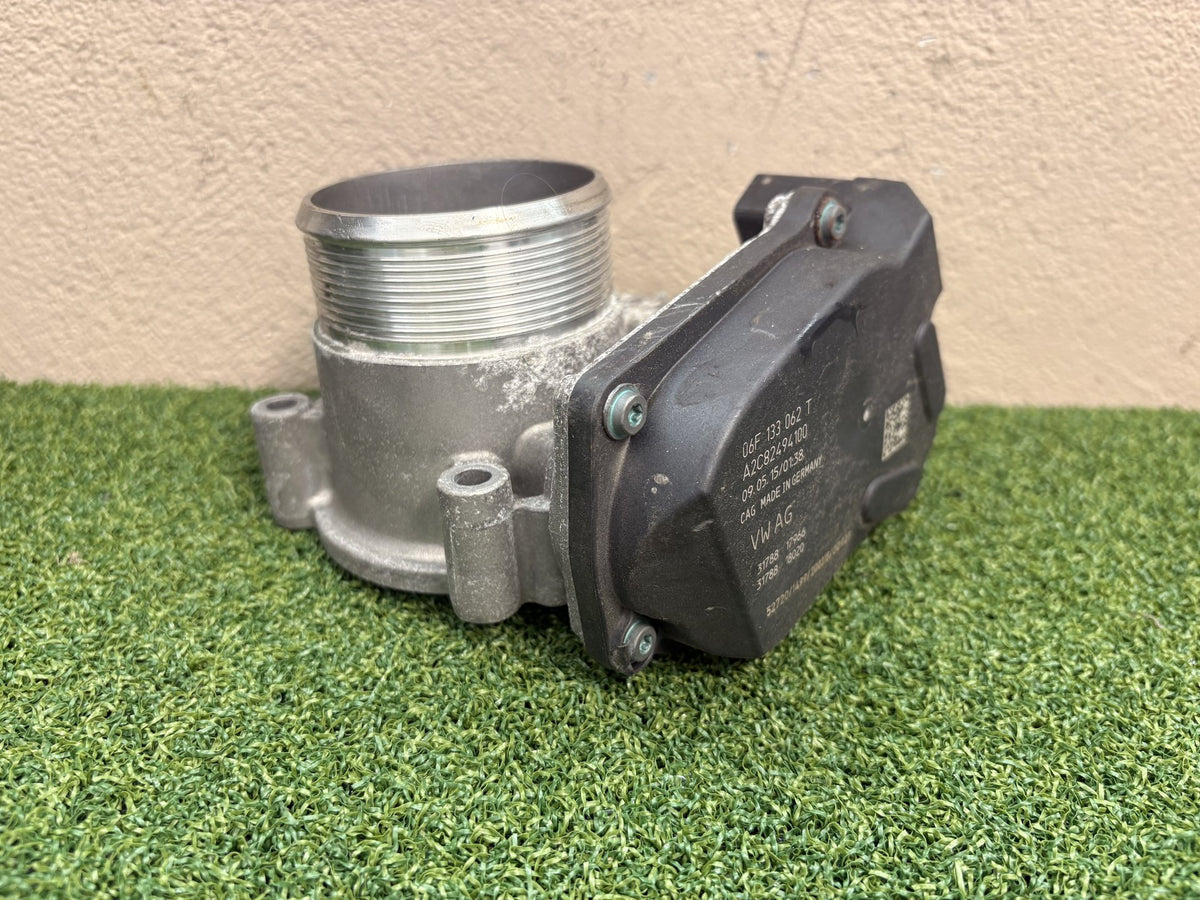2015 Skoda Octavia - Throttle Body