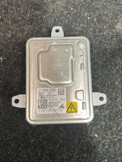 2013 BMW 328i- Control Unit Xenon Light