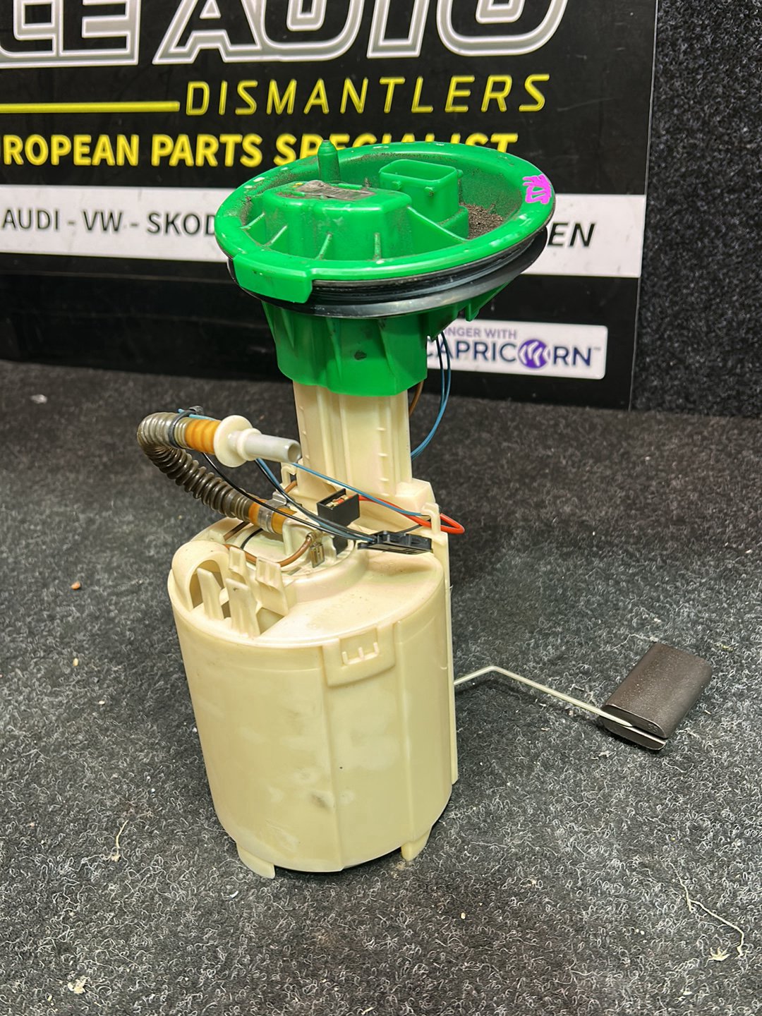 2005 Mini Cooper Cabrio R52- Fuel Tank Pump