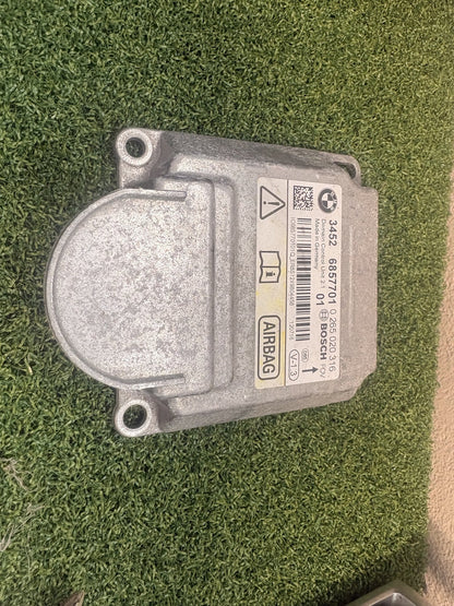 2012 BMW 116i WBA1A12020J205329 - ICM Control Unit
