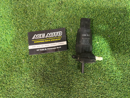2017 Volkswagen Golf MK7 - Washer Bottle Pump