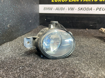 2011 BMW X1- Right Spotlight