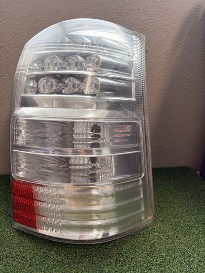 2005 Toyota Wish ZNE10 - Right Taillight