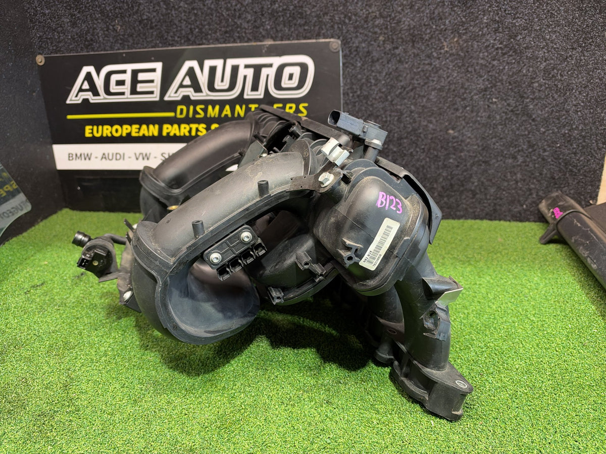 2005 BMW 525i 525i E61 - Intake Manifold