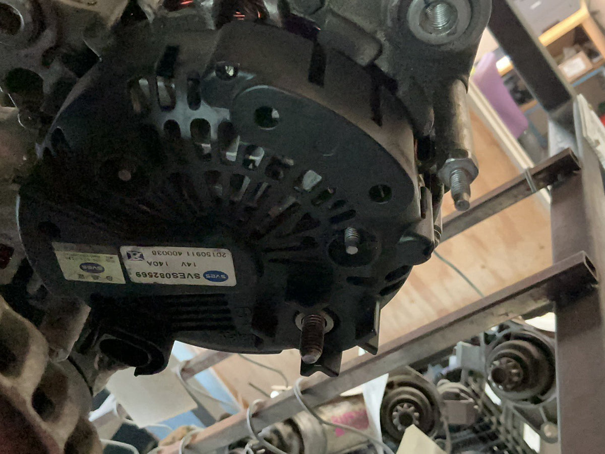 2013 Volkswagen Scirocco - Alternator