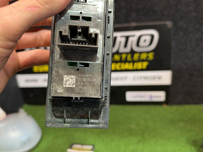 2015 Skoda Octavia - Master Power Window Switch