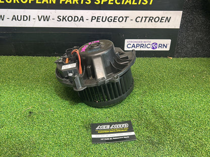 2016 Skoda Superb - Heater Fan Motor