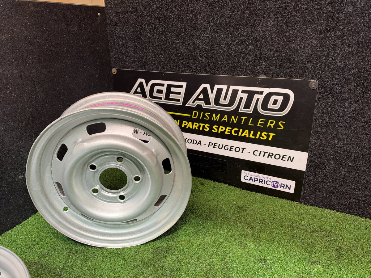 Holden Torana LJ - 13" Steel Rim