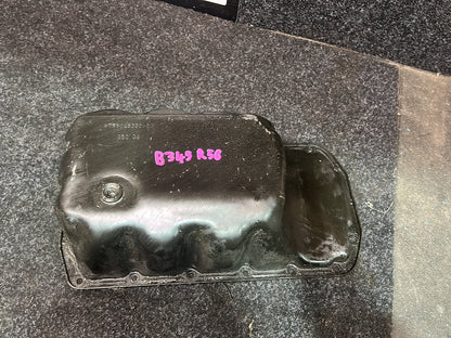 2007 MINI Cooper R56 - Oil Pan/Sump PN: 11 13 7 550 483 Oil pan