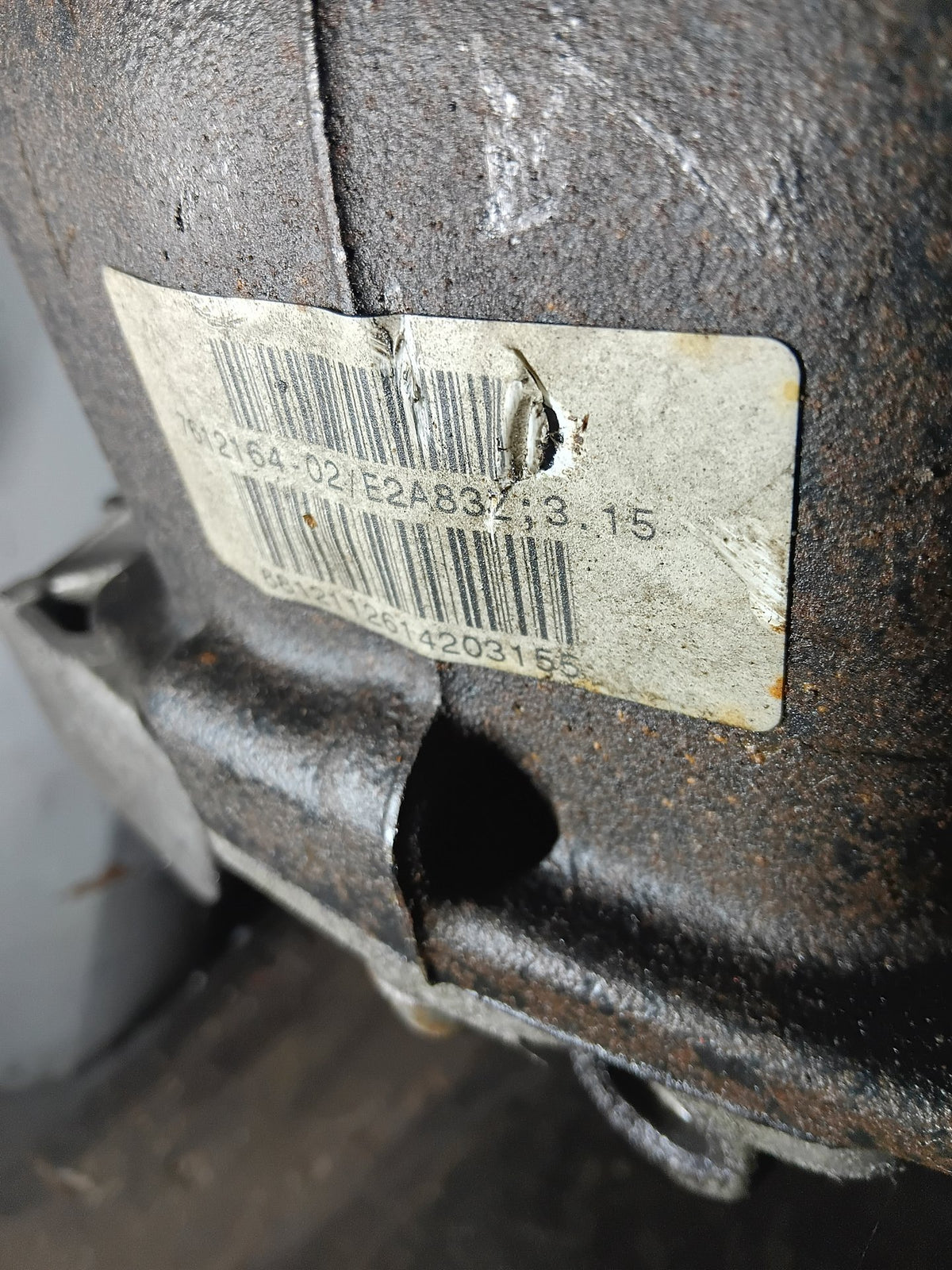 2013 BMW 320i F30- Rear Differential Head