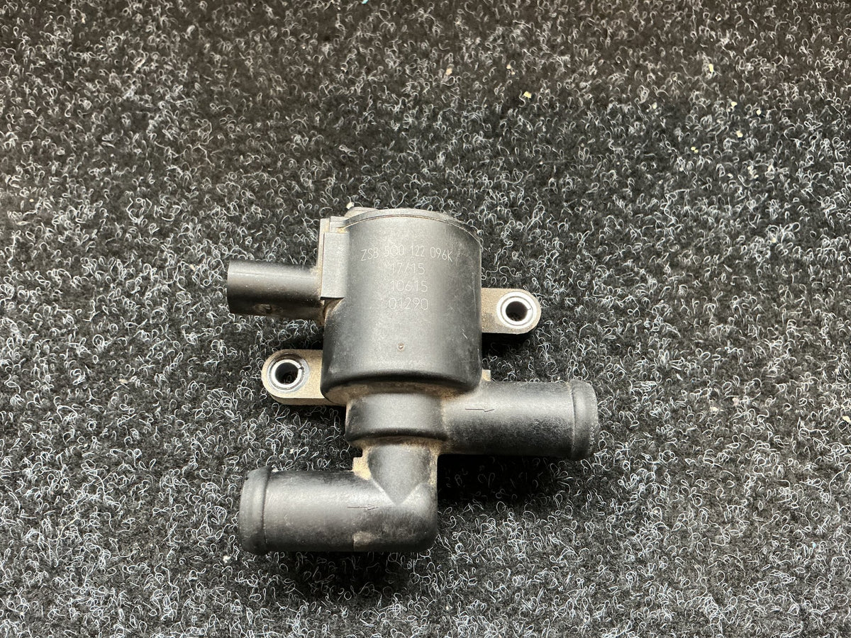 2015 Skoda Octavia - Coolant Control Valve