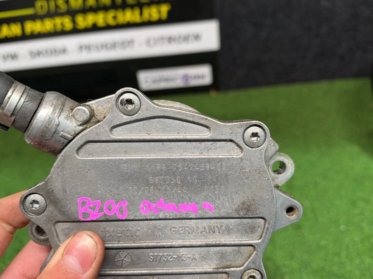 2015 Skoda Octavia - Vacuum/Air Pump