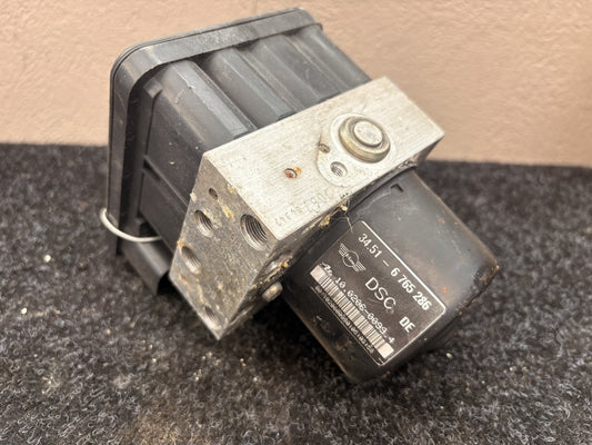 MINI Cooper - ABS Pump PN: 34 51 2 460 486 Hydro unit DSC