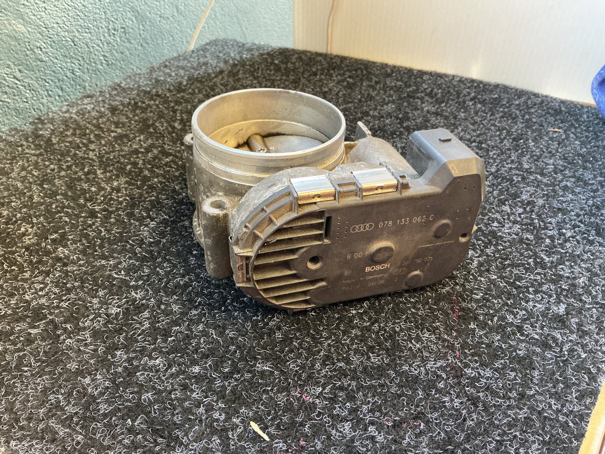 2007 Audi Allroad WAUZZZ4F87N139805 - Throttle Body PN: 078 133 062 C