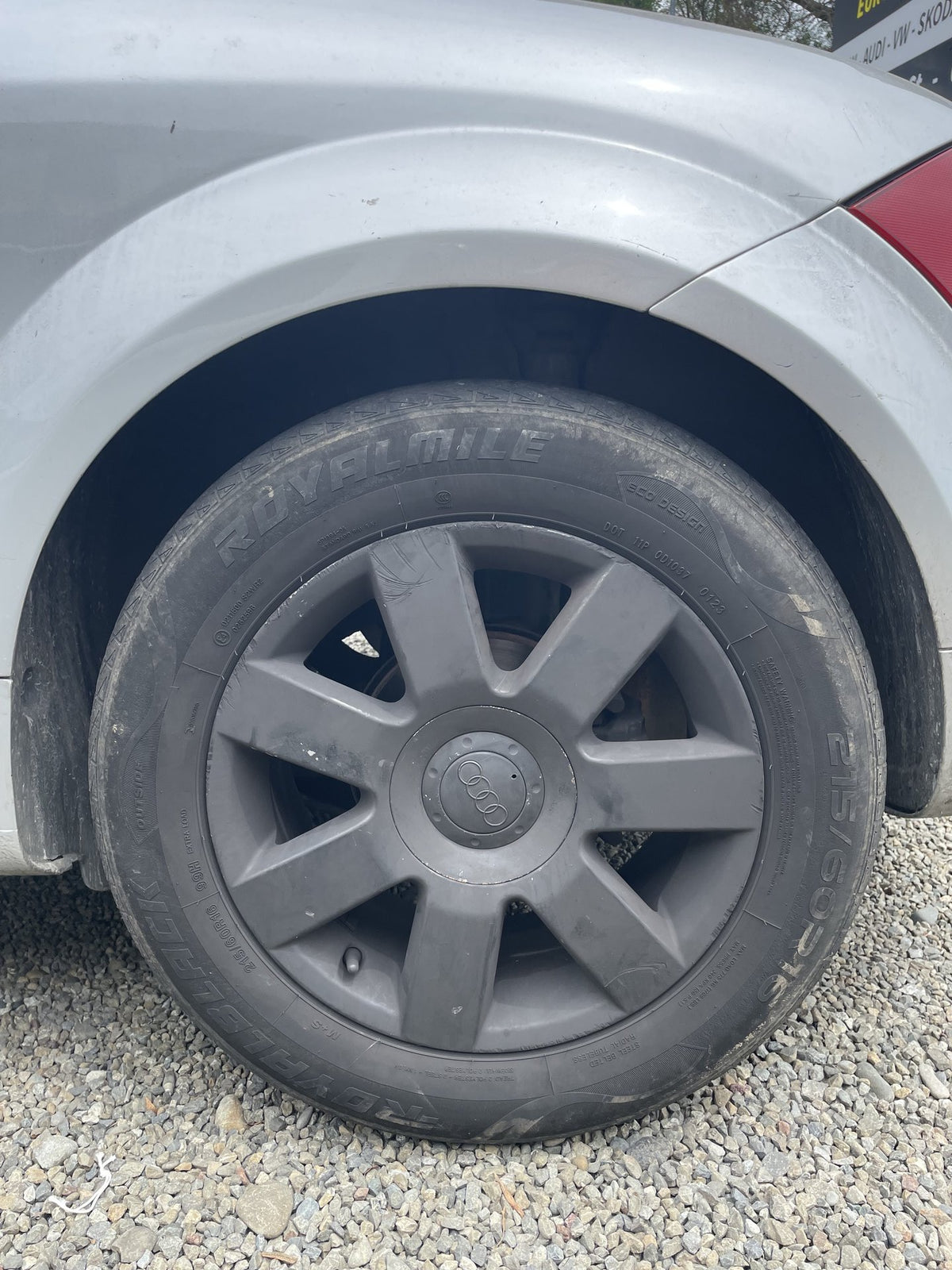 2004 Audi TT