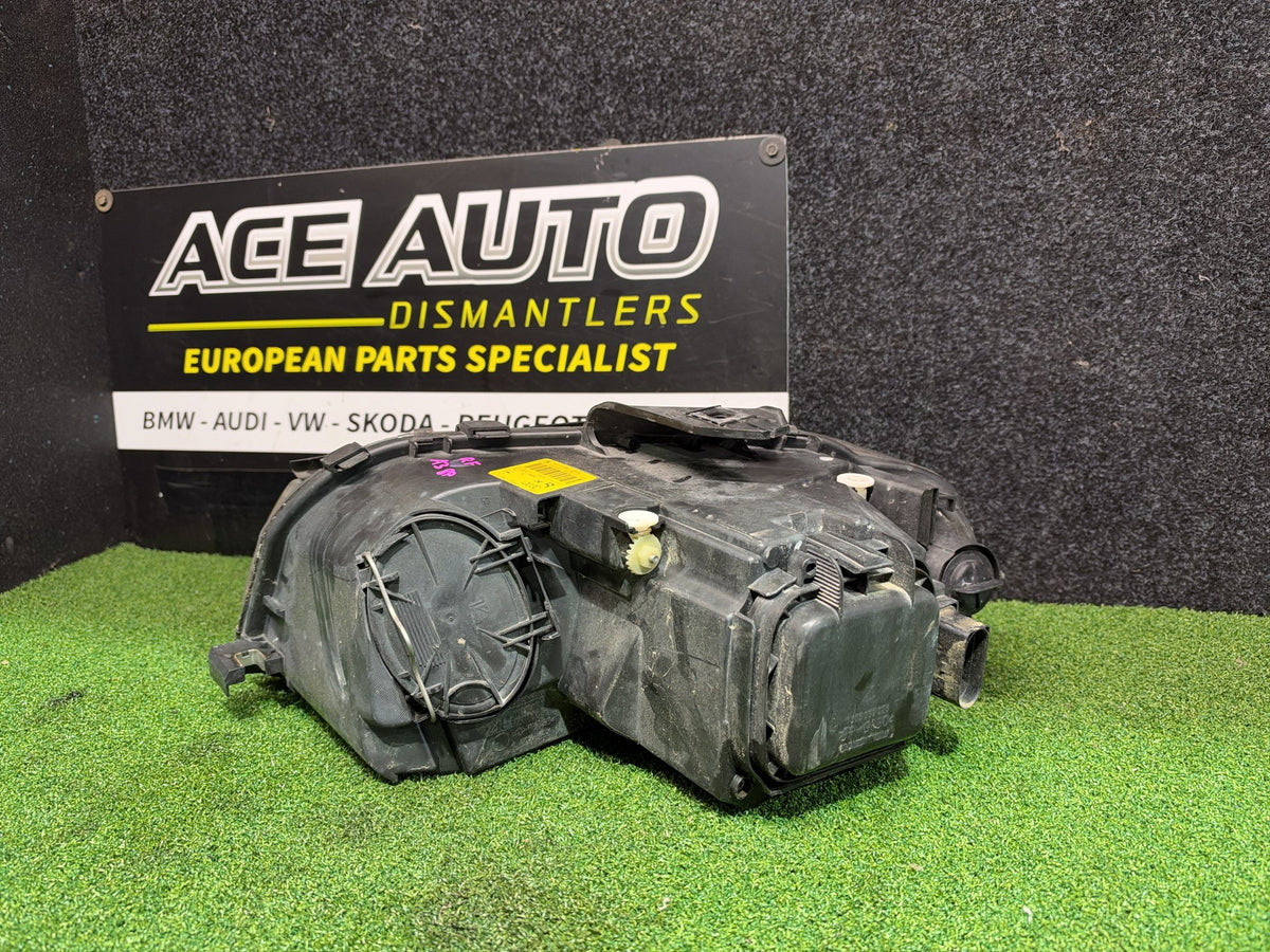 2005 Audi A3 8P 03-13 WAUZZZ8P96A074939 - Right Headlight