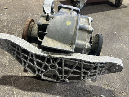 2004 Audi A4 8E WAUZZZ8H84K015641- Rear Differential Head