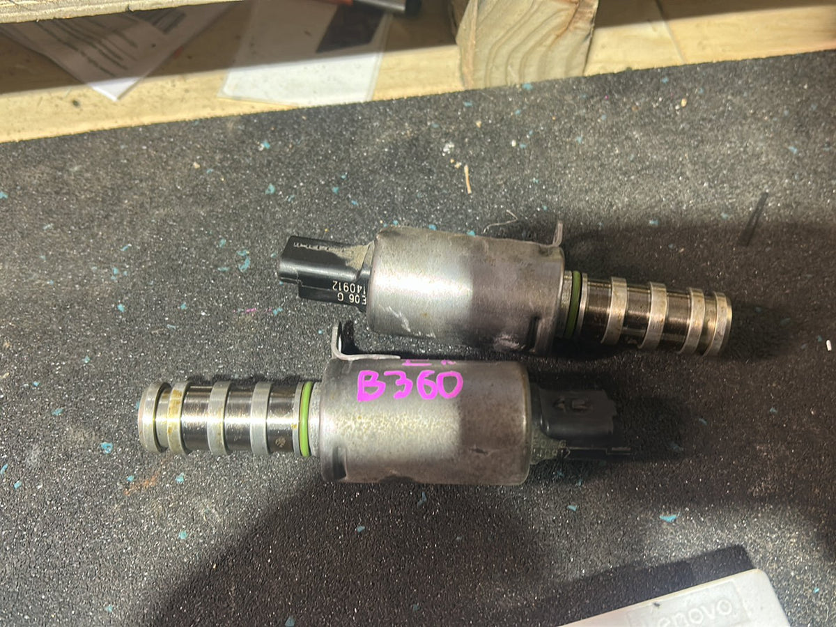 2013 MINI Cooper - Solenoid Valve PN: 11 36 8 610 388 Solenoid valve (SOLV)