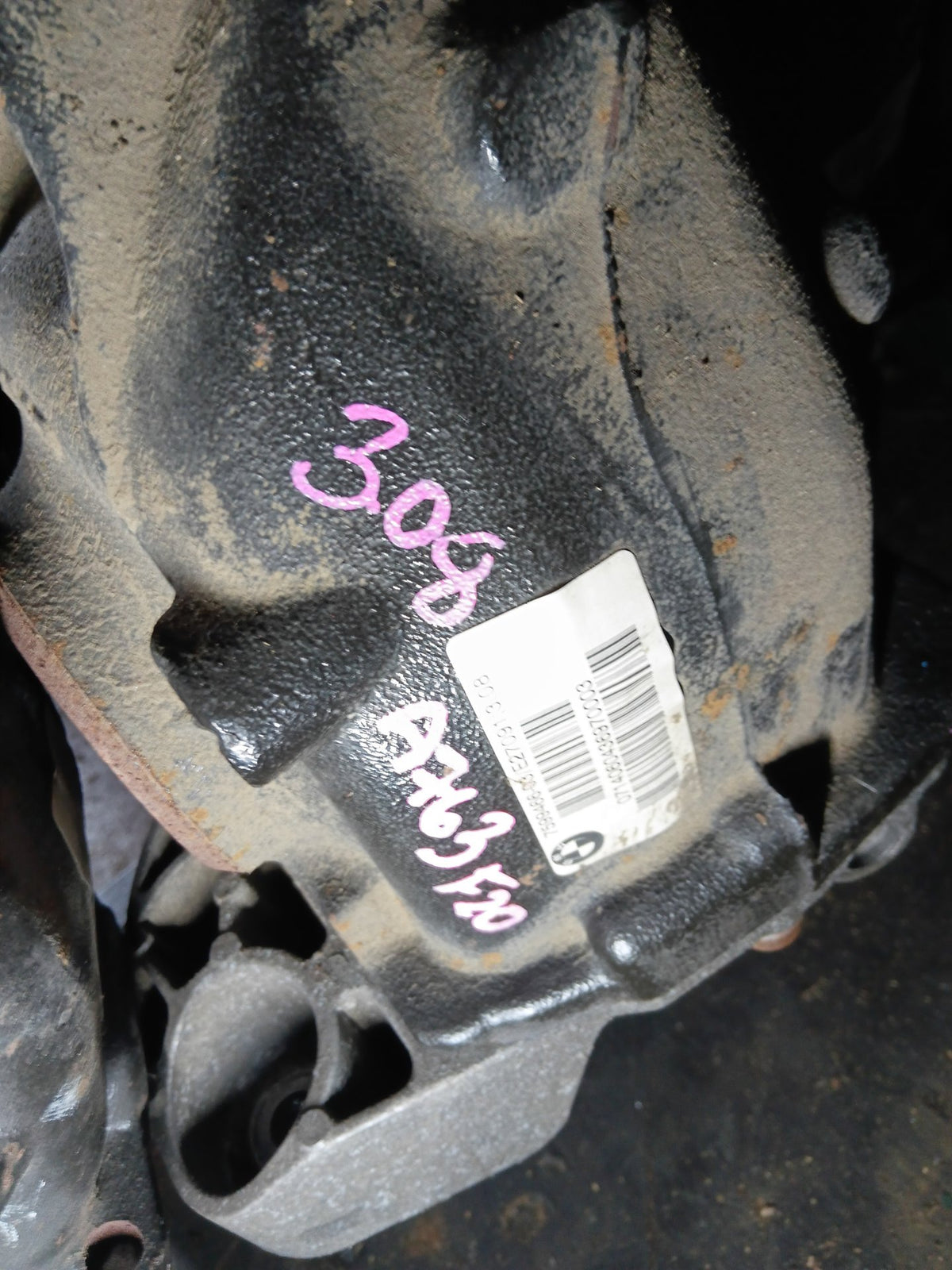 2011 BMW 120i F20 WBA1A32060E638446- Rear Differential Head