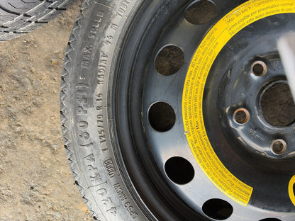2007 Volkswagen Golf MK5 - Spare Wheel