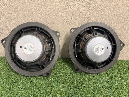 2013 BMW 320i - Front Door Speaker Pair