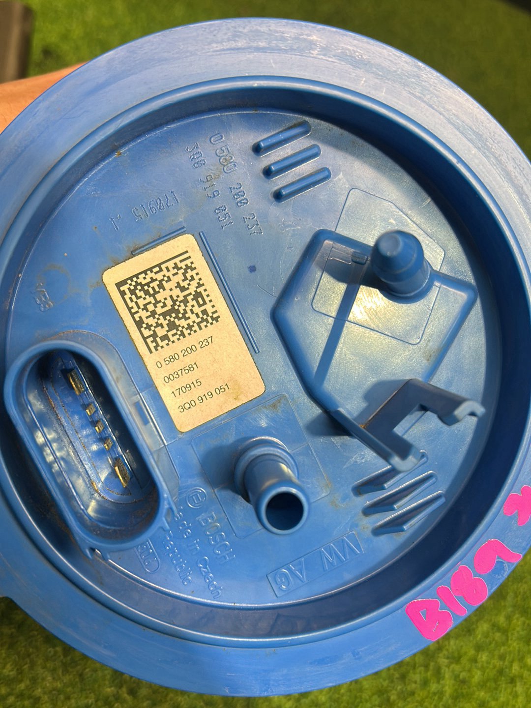 2016 Skoda Superb - Fuel Tank Pump