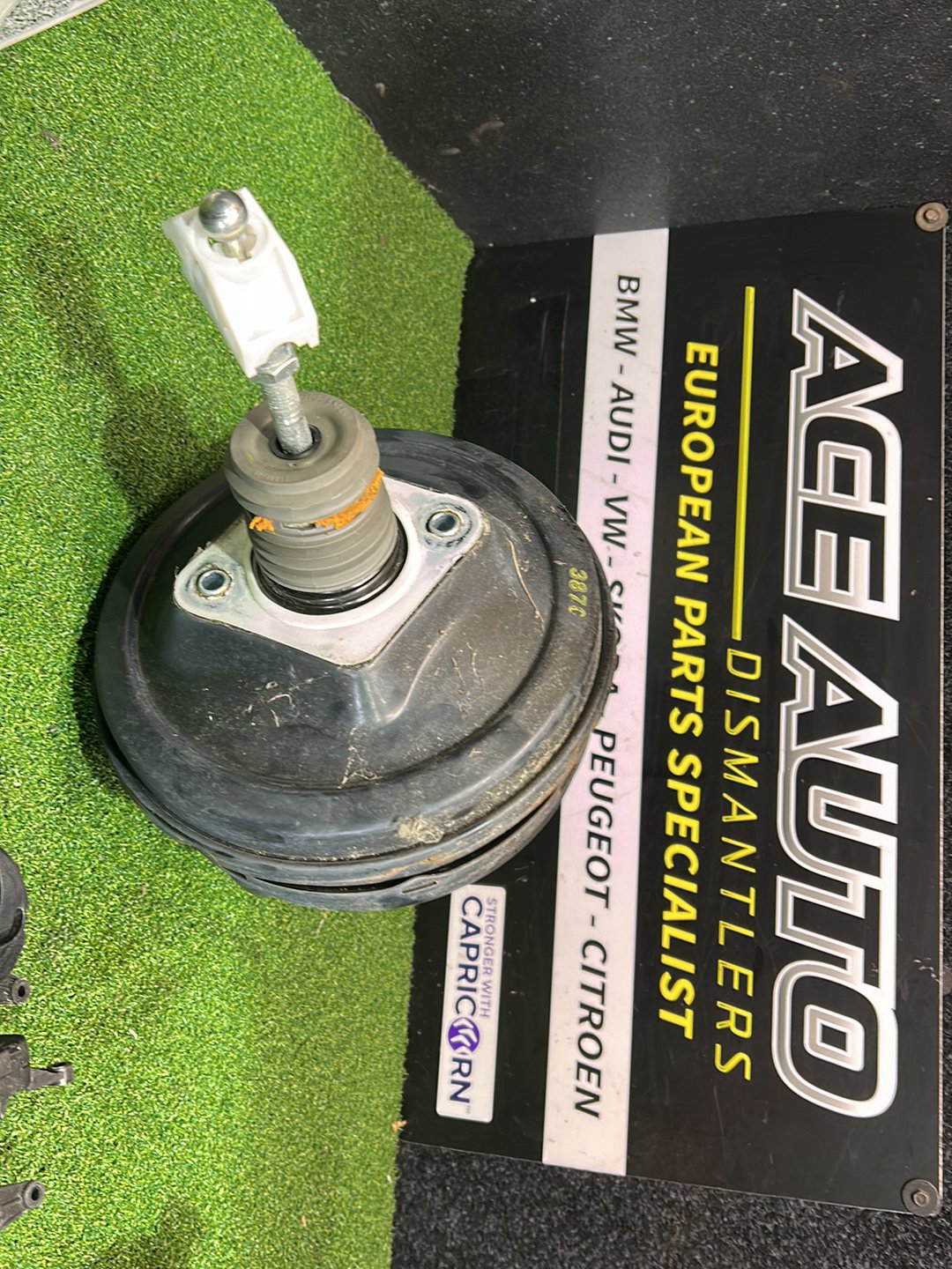 2006 Audi A4 8E  - Brake Booster