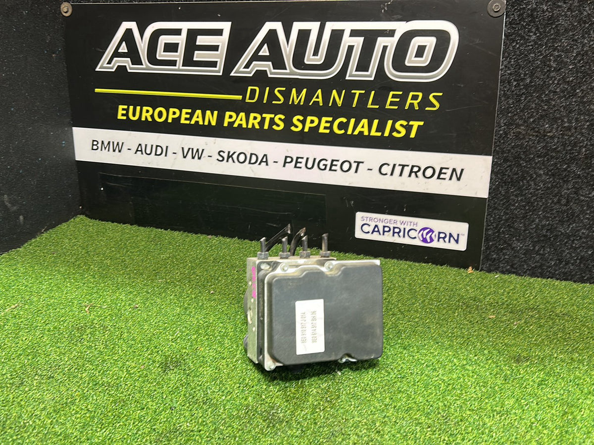 2006 Audi A4 8E 8E - ABS Pump