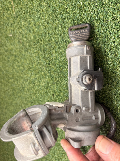 1992 Honda Integra DA DA6-DA8 - Ignition Barrel