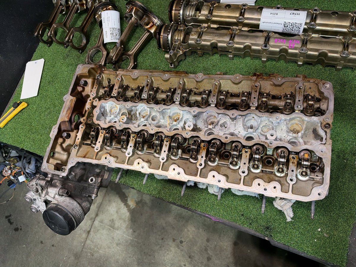 2009 BMW 335i 330i E90 - Cylinder Head