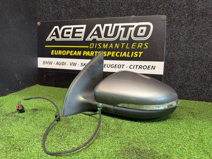 2010 Volkswagen Golf MK6 - 5K - Left Door Mirror