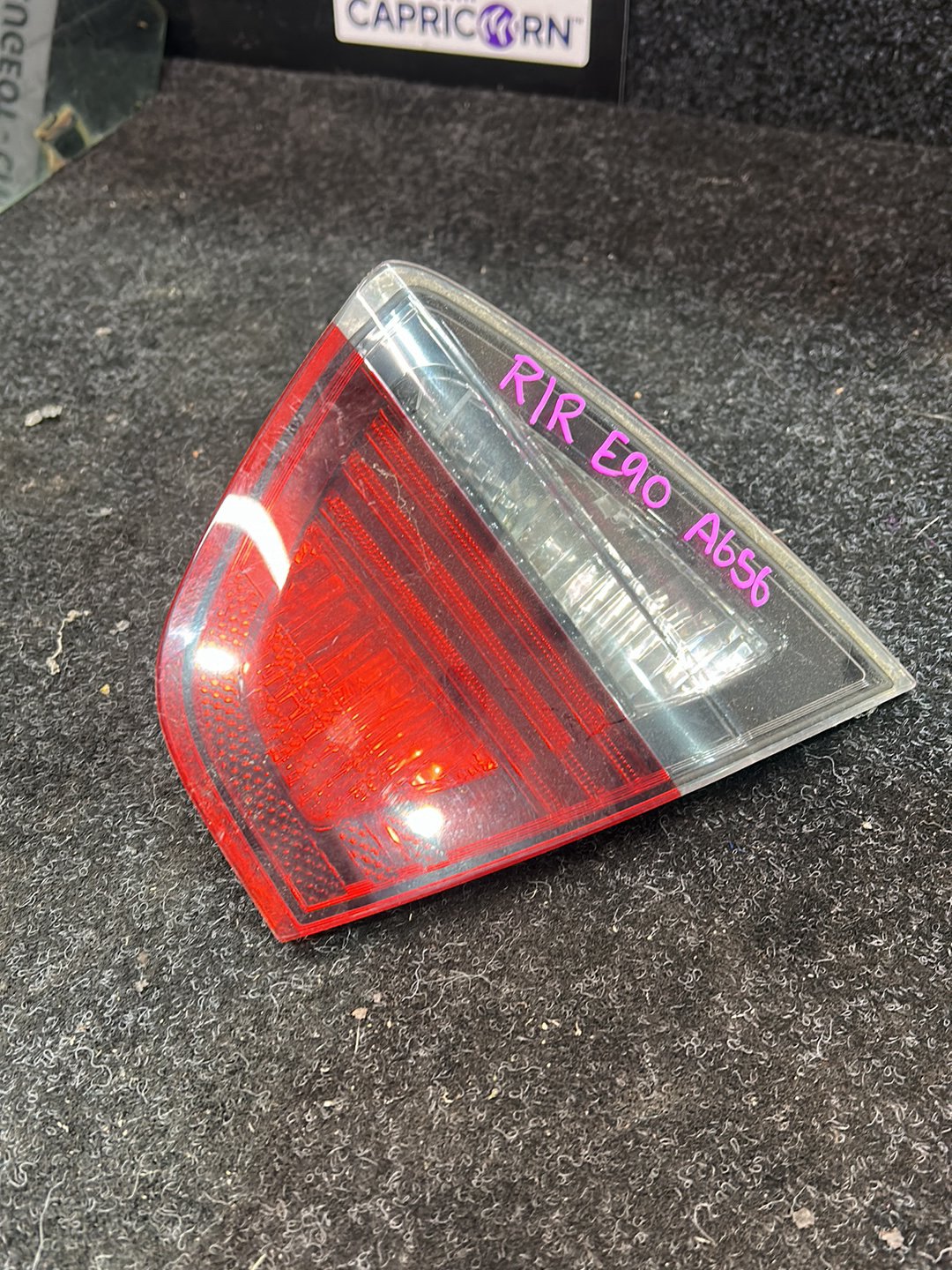 2006 BMW 320i E90 - Right Tailgate Light